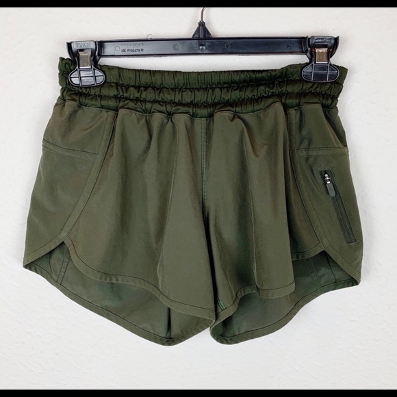 lululemon athletica Pants - Lululemon Hotty Hot Olive Green Shorts 4 F317